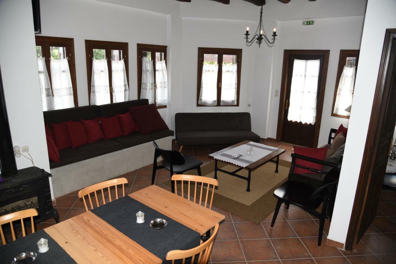 Karpofora Traditional Guesthouse Милея Экстерьер фото